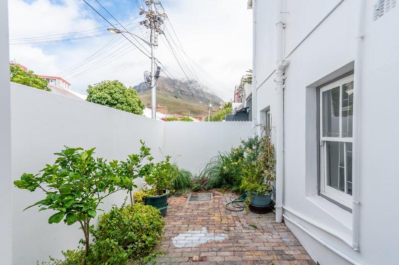 4 Bedroom Property for Sale in Observatory Western Cape